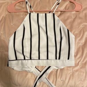 Crop top